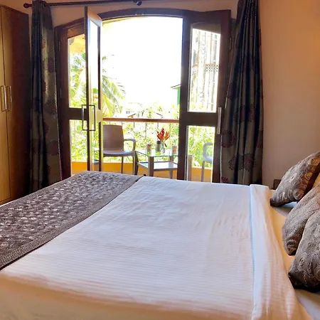 The Bungalows Light House, Goa By Leisure Hotels - 700 Metres From Sinquerium Beach-2