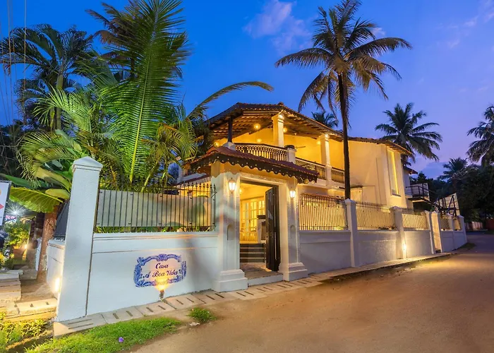 Elivaas 4 Bhk Villa Near Beach With Private Pool & Bar - Casa Boa Vida Candolim